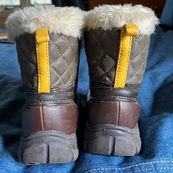 Winter boots - toddler size 8 - $13 - Picture 3 of 7